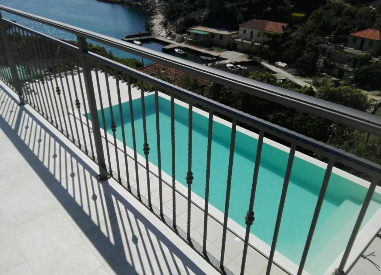 Holiday Hvar Vrbanj Eksteriør billede