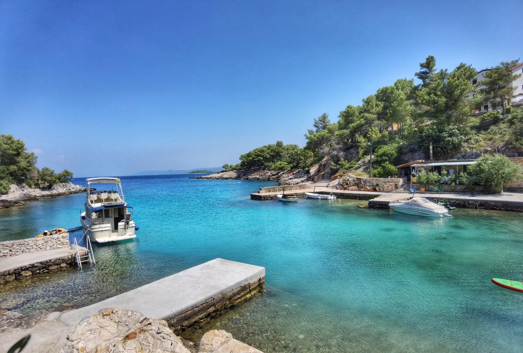 Holiday Hvar Vrbanj Eksteriør billede