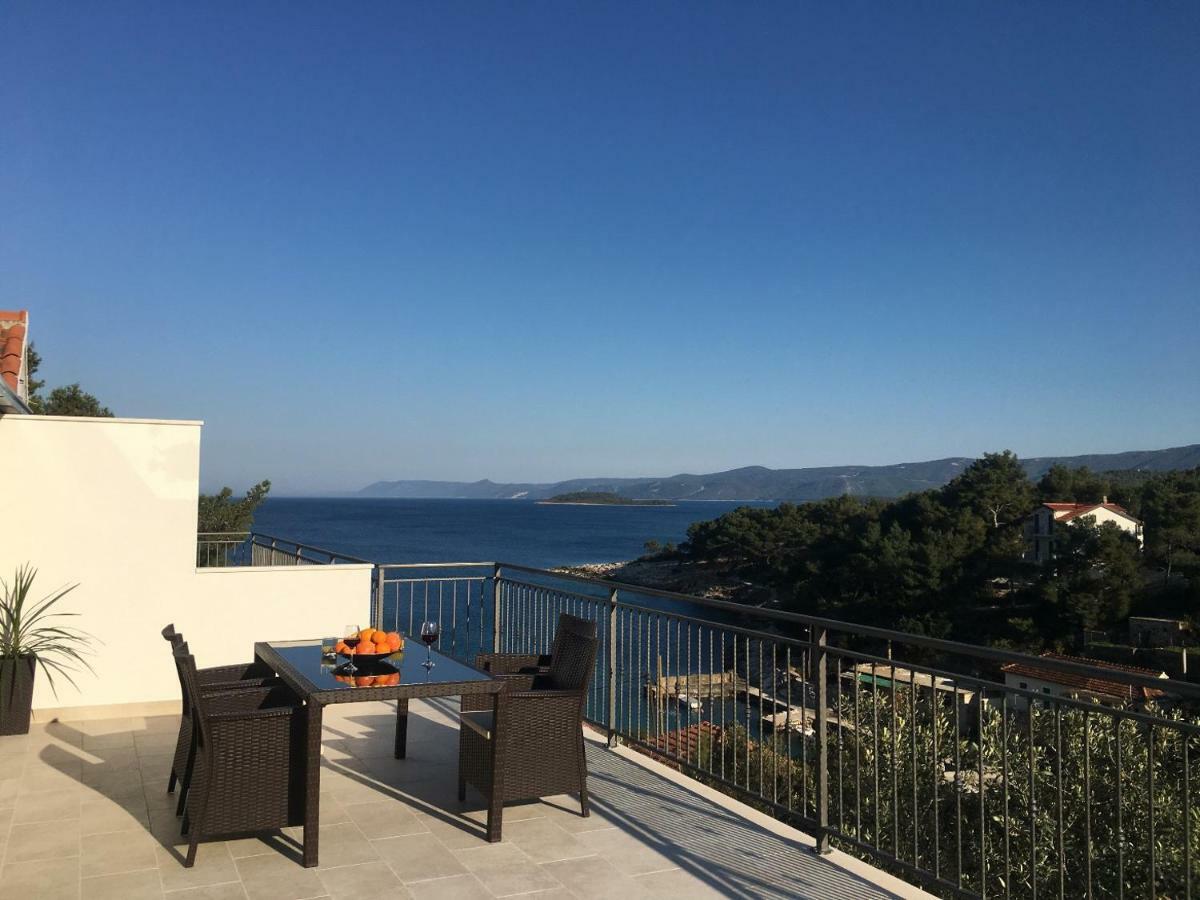 Holiday Hvar Vrbanj Eksteriør billede